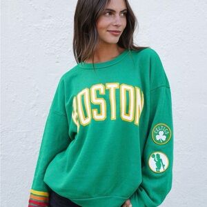 Aviator Nation Celtics Sweatshirt in size L NWT